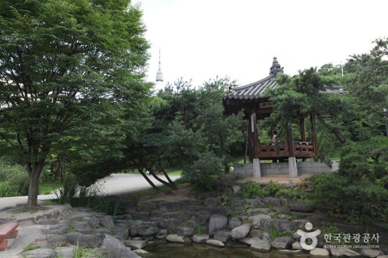 南山谷韩屋村
