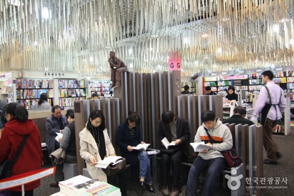 (株)教保文库