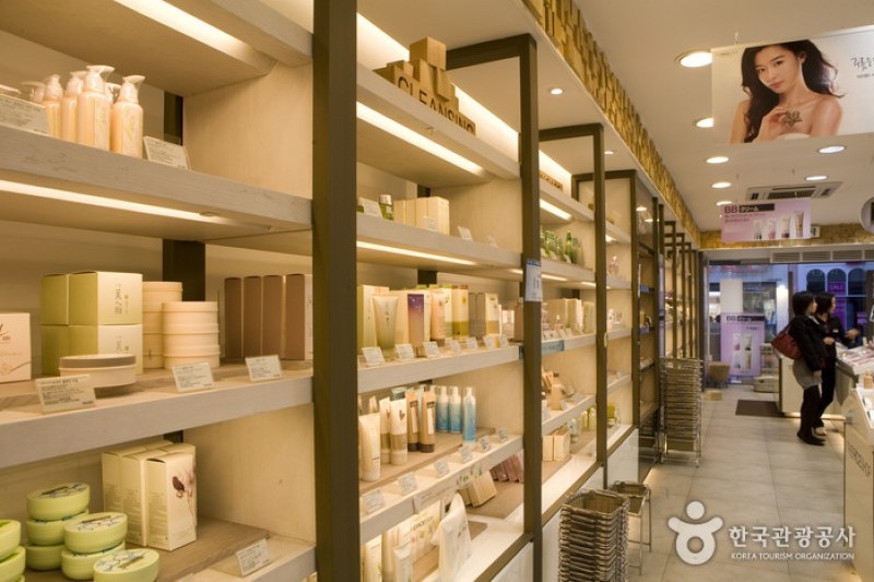 THE FACE SHOP 明洞3号店 (4/5)
