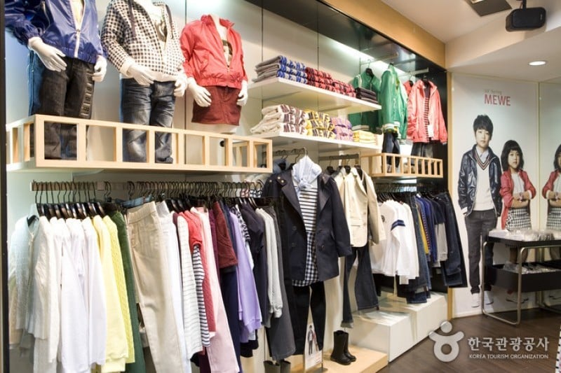 BASIC HOUSE-明洞店