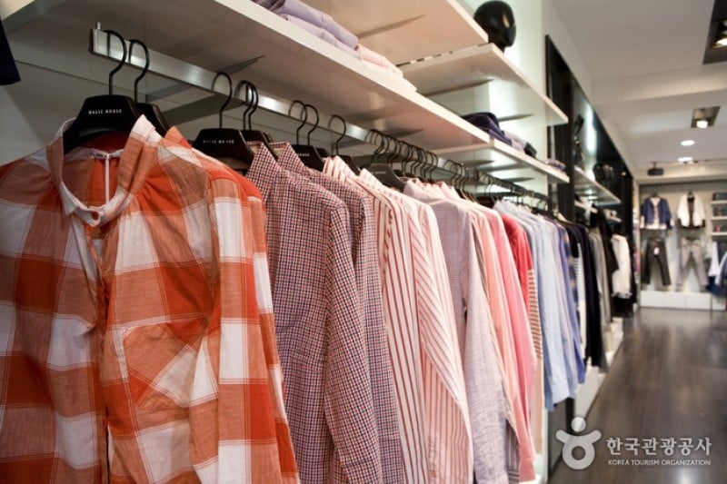 BASIC HOUSE-明洞店