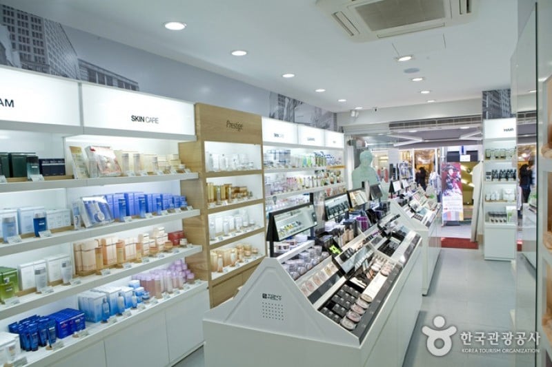 TONY MOLY 梨大店