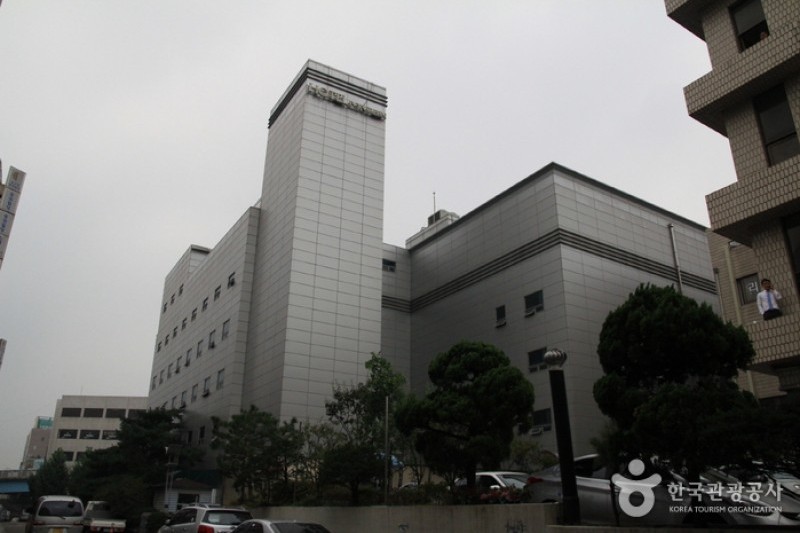 流行绿色观光酒店 (1/5)
