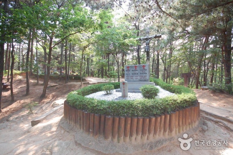 三圣山圣地