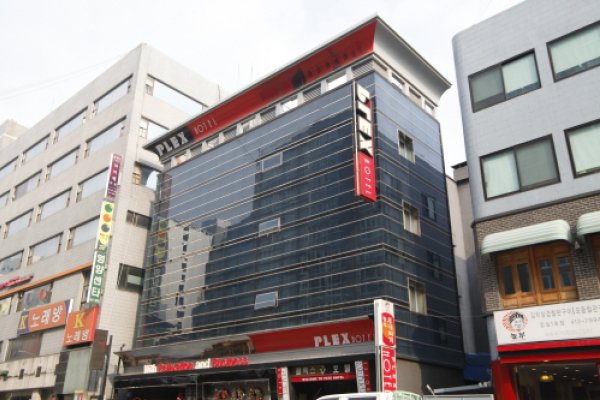 Plex酒店[优秀住宿设施]
