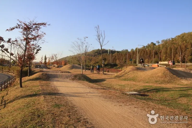 兰芝汉江公园MTB场地