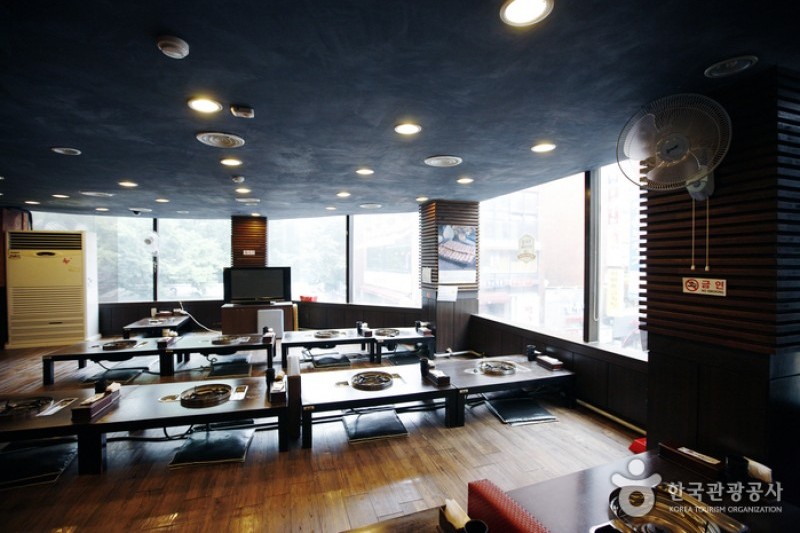 Ddeokssam时代(总店)떡쌈시대(본점) (1/12)