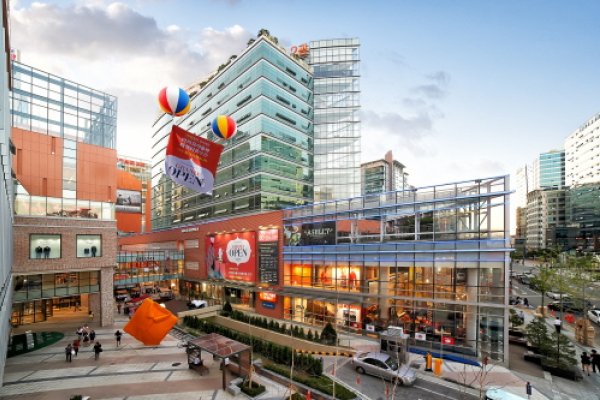 马里奥折扣商场(Mario Outlet)