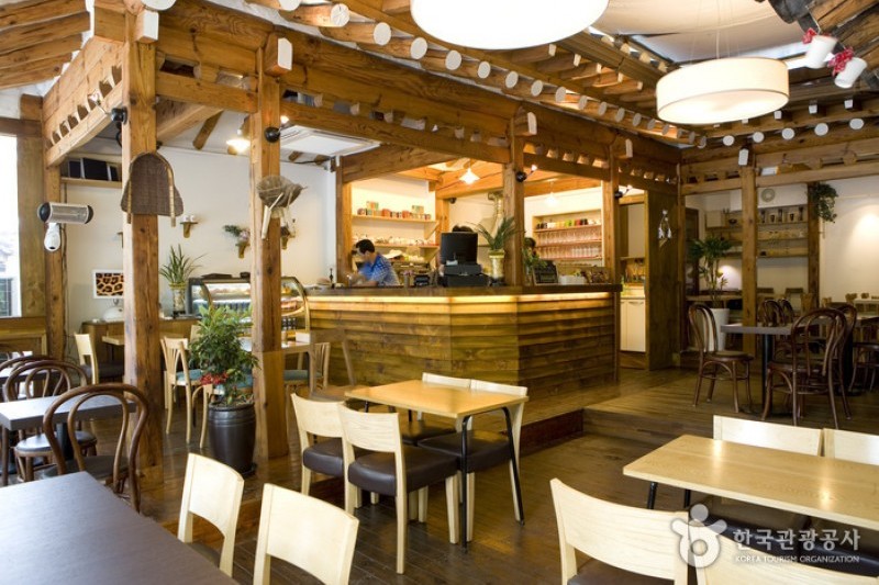 Café Moon