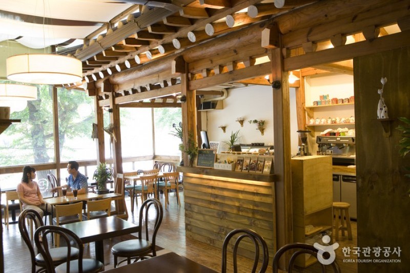 Café Moon