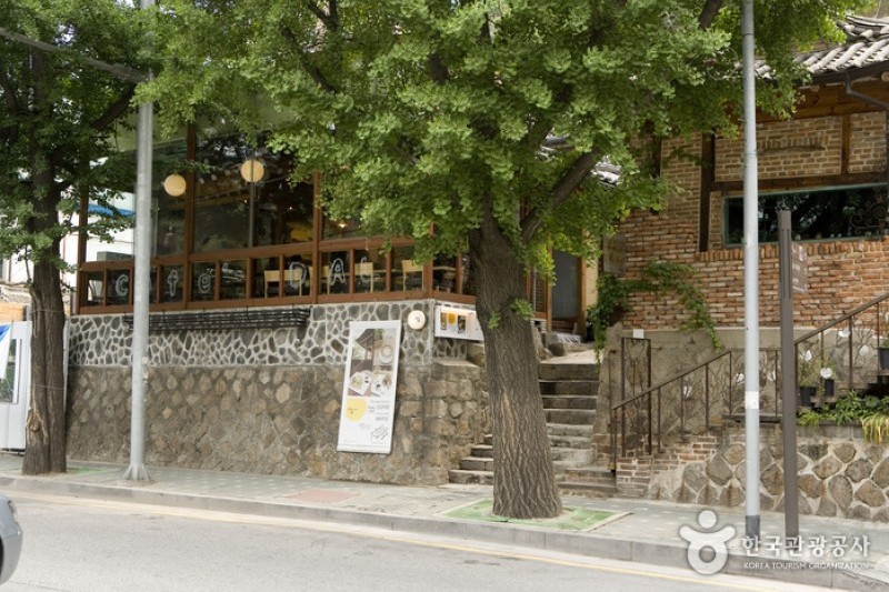 Café Moon