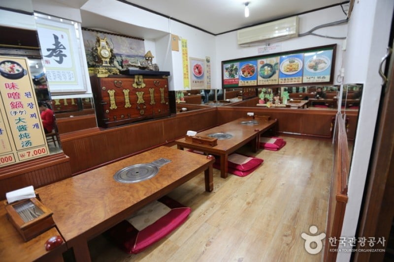 全州中央会馆 (明洞本店) (1/9)
