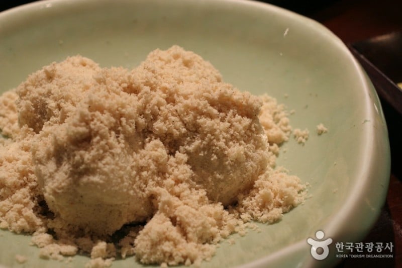 菜根谭[韩国值得炫耀的饮食餐厅]채근담 [서울의 자랑스러운 한국음식점] (18/28)
