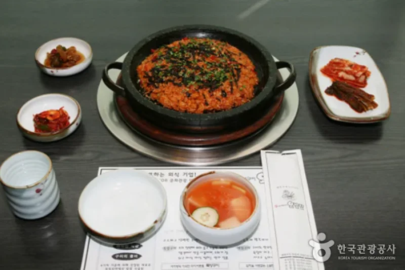 误发弹-松坡店(오발탄 송파점)