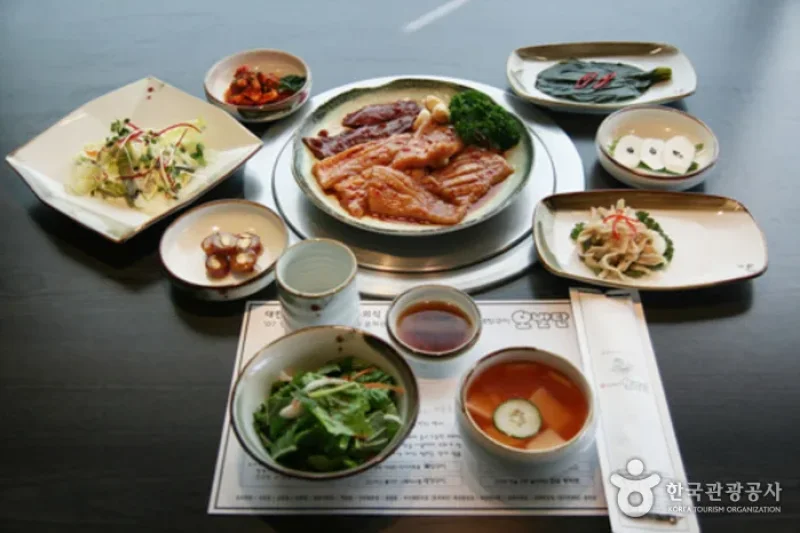 误发弹-松坡店(오발탄 송파점)