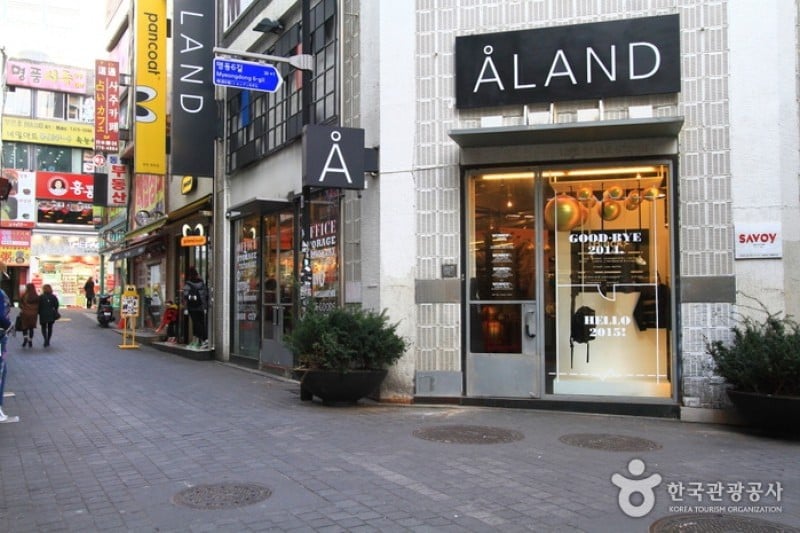A LAND 明洞本店에이랜드 (ÅLAND) 명동본점 (4/4)