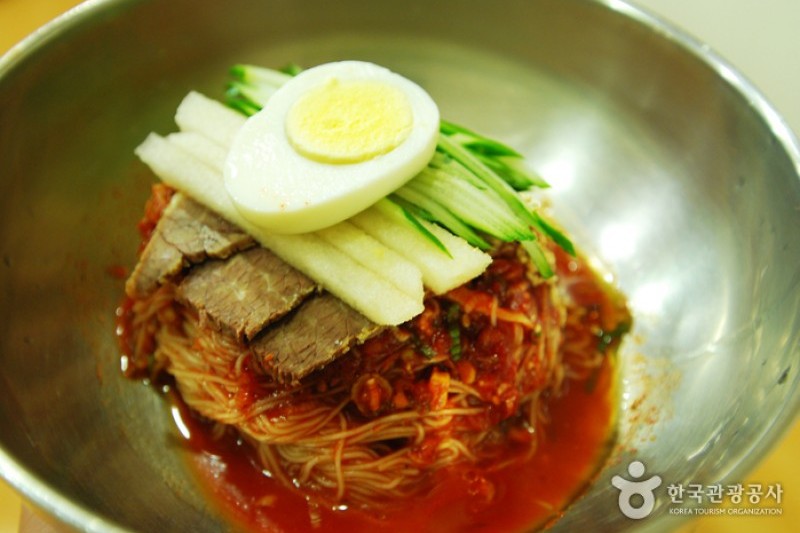 明洞咸兴面屋