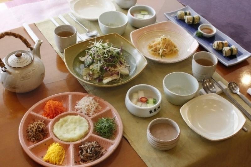 紫霞门韩定食