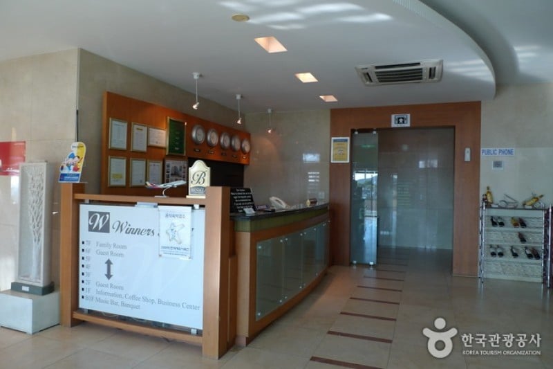 胜者观光酒店