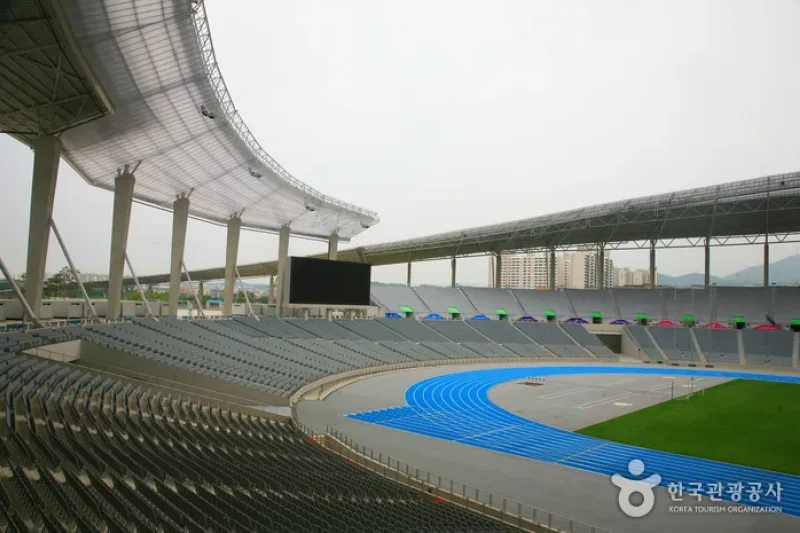 仁川亚运综合运动场 (1/17)