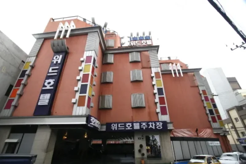 Hotel with[优秀住宿设施] 