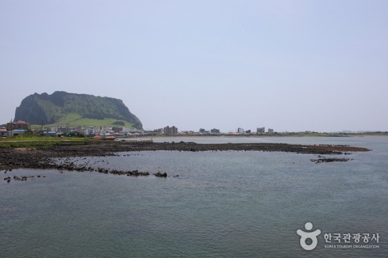 城山日出峰[联合国指定世界自然遗产]