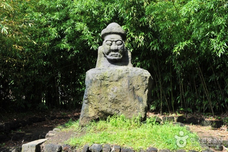 北村石爷爷公园