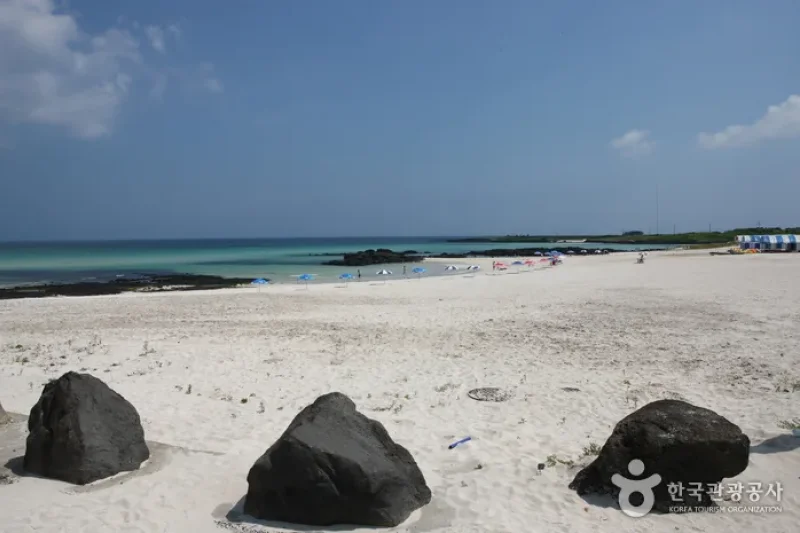 金宁海水浴场<br />김녕성세기해변 (김녕해수욕장) (4/20)