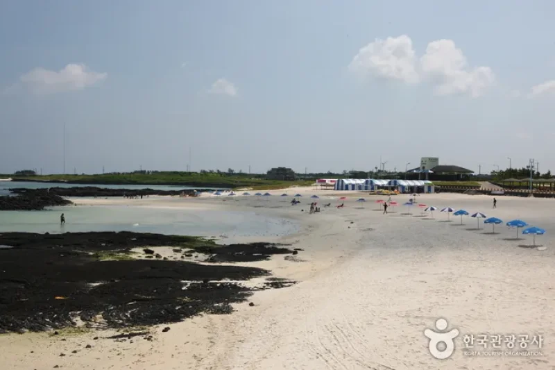 金宁海水浴场<br />김녕성세기해변 (김녕해수욕장) (8/20)
