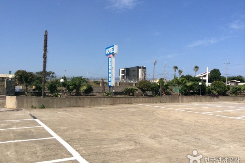日出峰观光酒店 (2/4)