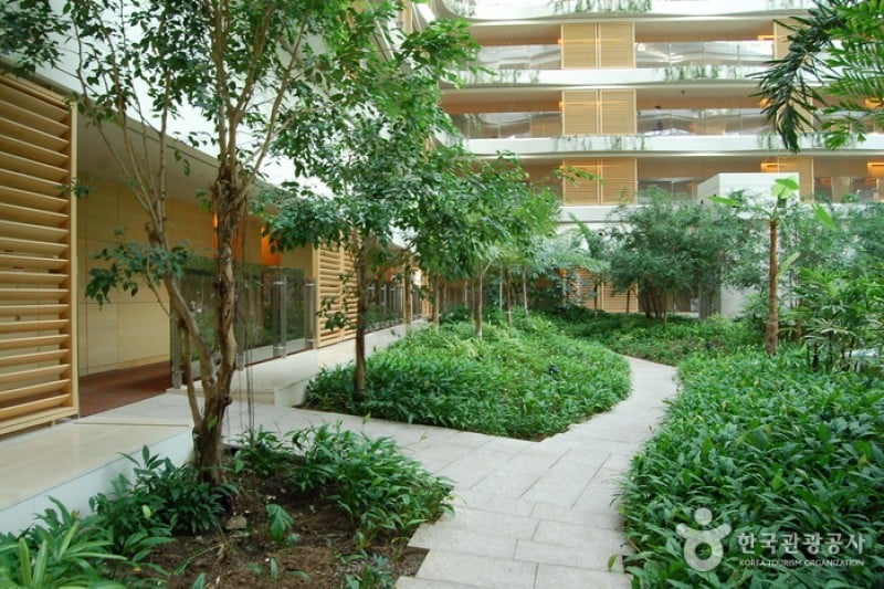 Haevichi Hotel (10/55)