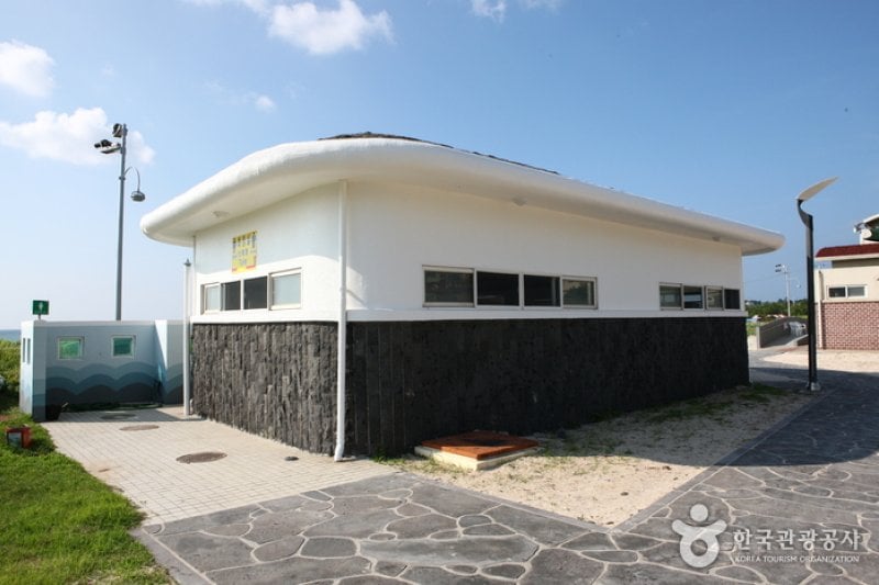 郭支Gwamul海边(곽지과물해변) (5/19)