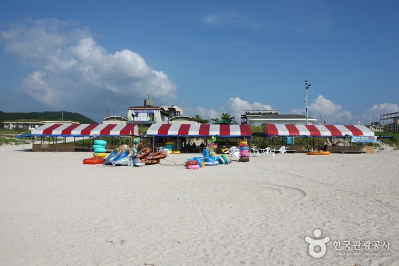 郭支Gwamul海边(곽지과물해변) (8/19)
