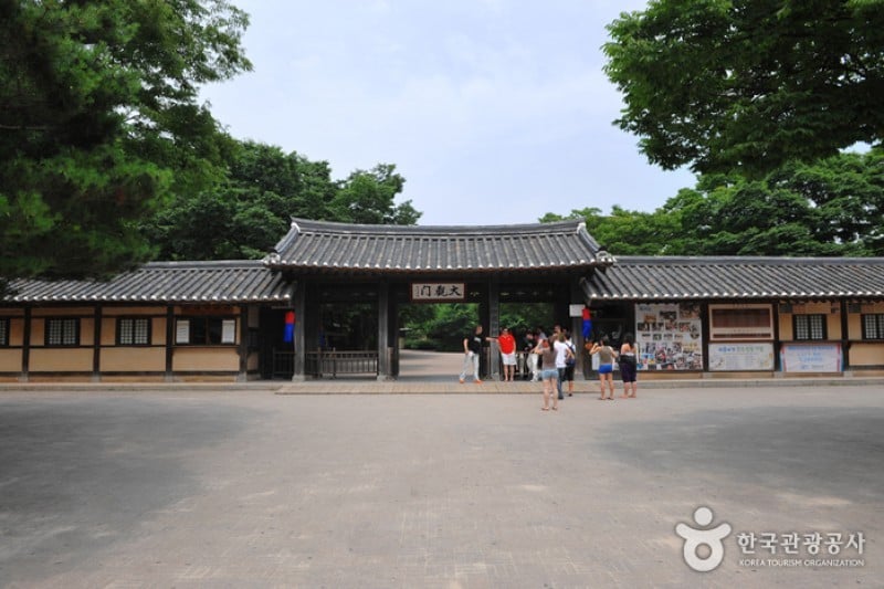 韩国民俗村