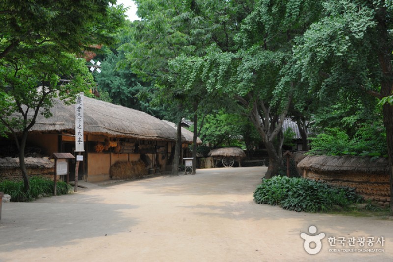 韩国民俗村
