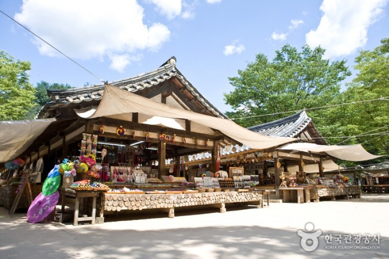 韩国民俗村