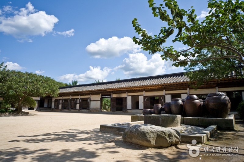 韩国民俗村
