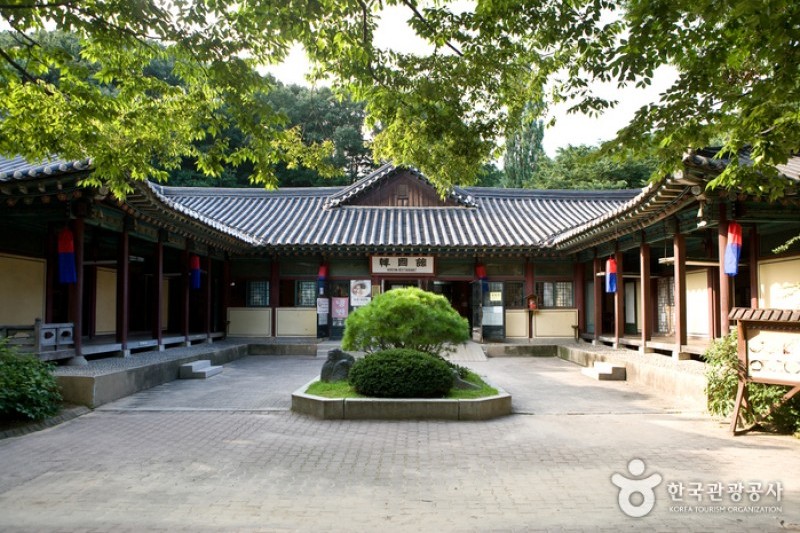 韩国民俗村