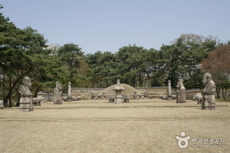 高阳西三陵[联合国教科文组织世界文化遗产]고양 서삼릉 [유네스코 세계문화유산]