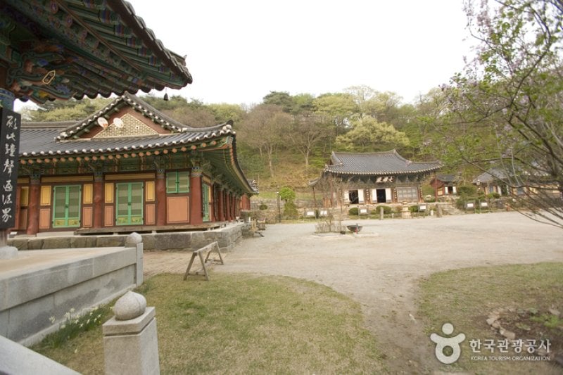 青龙寺(청룡사)
