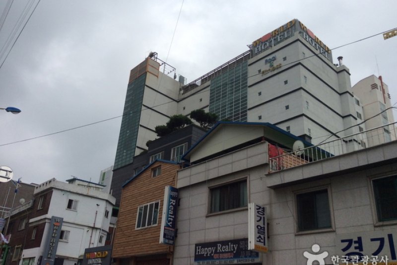 世界观光酒店 (1/1)