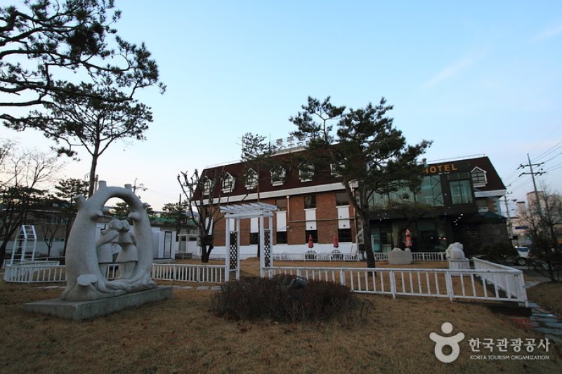 东豆川观光饭店 (3/5)