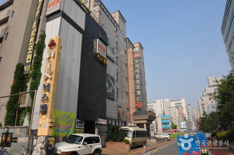高丽亚酒店