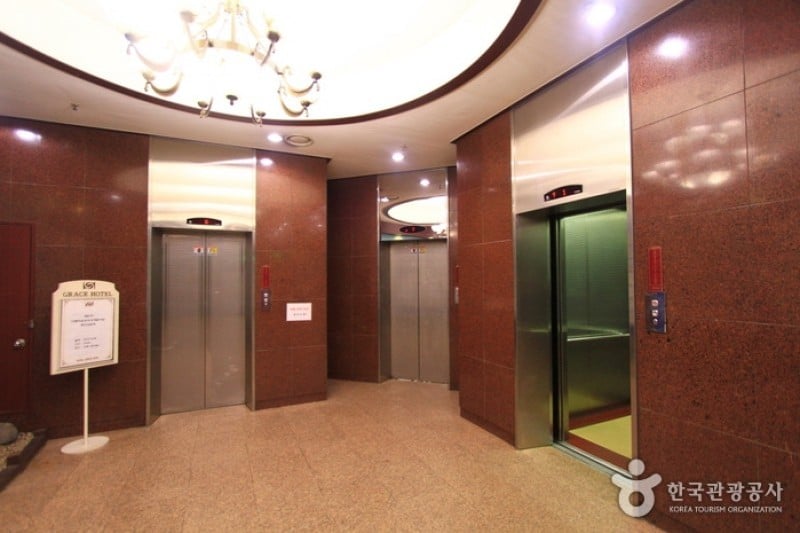 格雷斯酒店