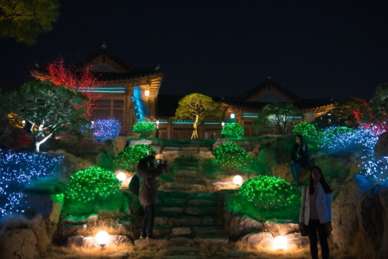 一山韩屋村靖窝灯节