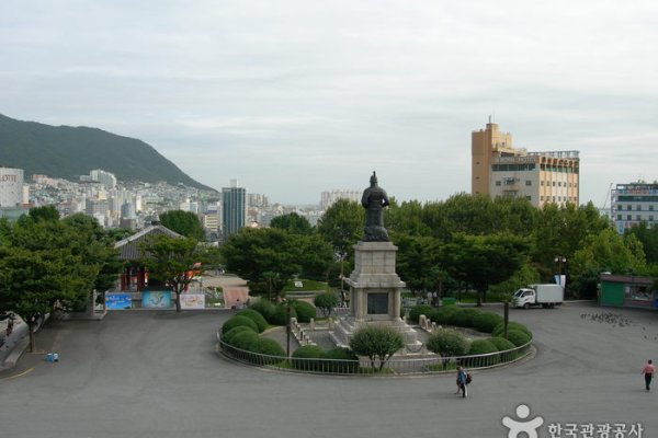 迎日出釜山庆典