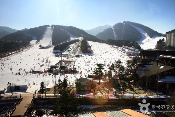龙平度假村滑雪场