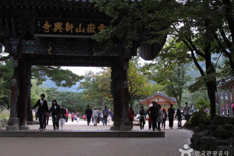 神兴寺(雪岳山)