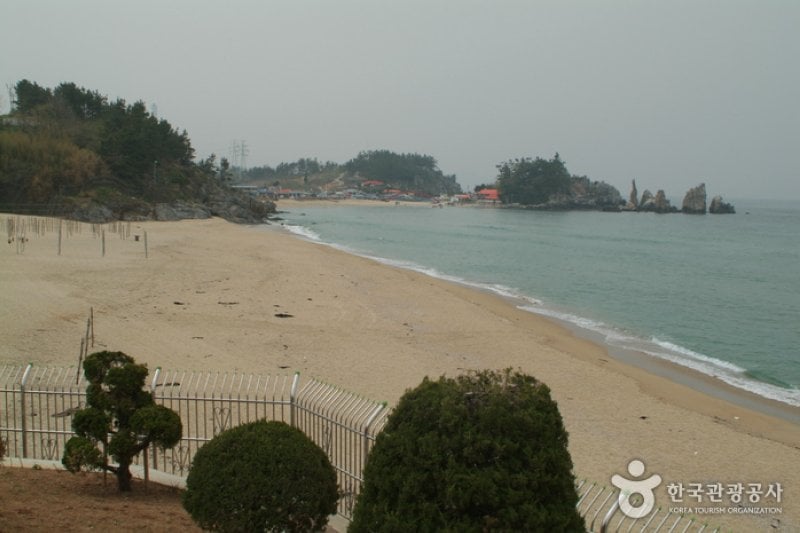 甑山海边 (1/7)