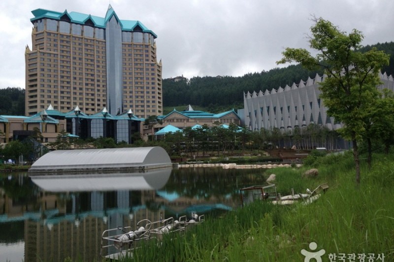 江原乐园大酒店